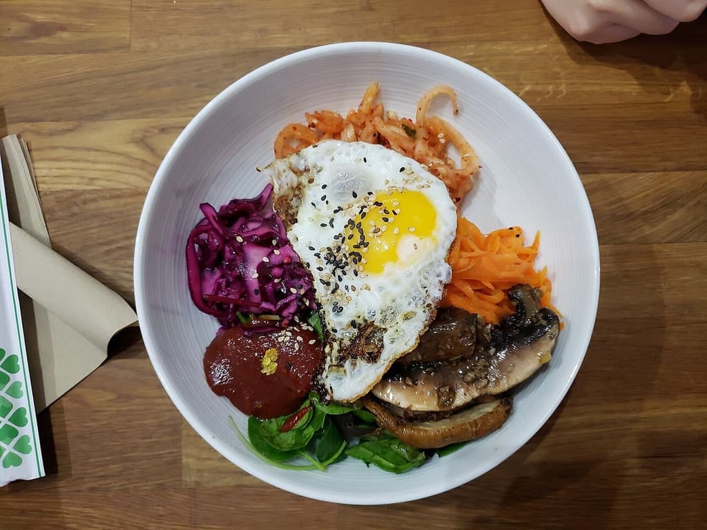 Vegetarian Bibimbap with Tofu