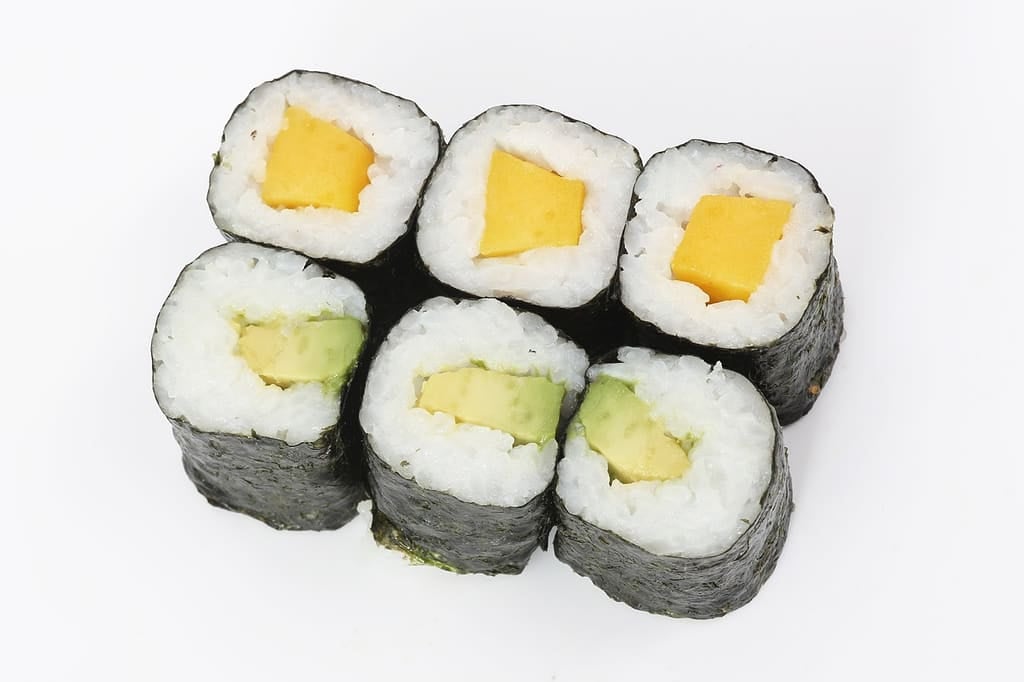 Salmon Avocado Maki